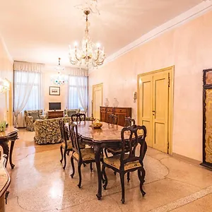 Appartamento Casa Vescovo, Free Wi-fi Near San Marco Square, Venezia